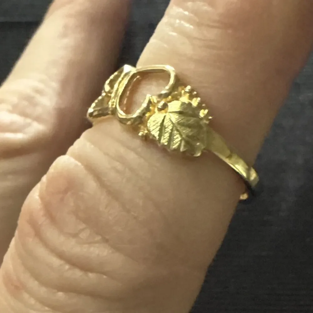 VTG NOS 10k Black Hills Gold Ring Sz 7 Heart & Leaf Design Pink/Green/Yellow 1.9